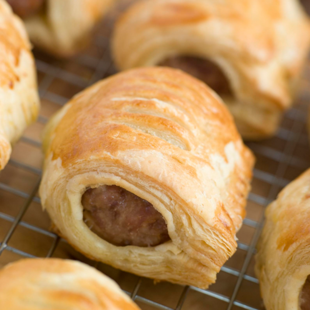 Cocktail Sausage Roll